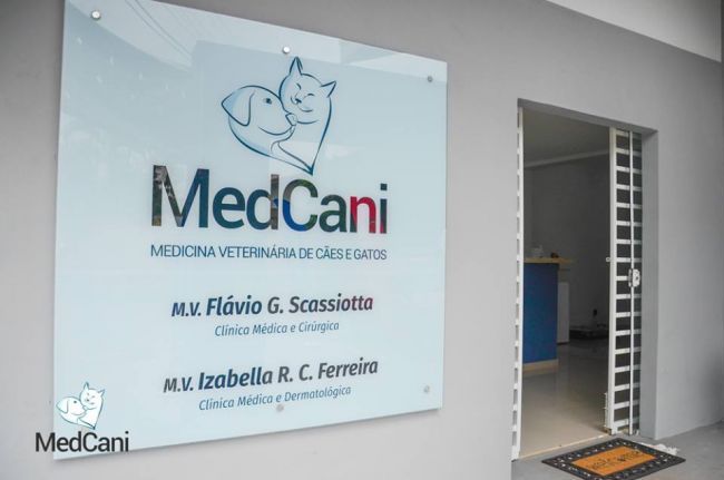 MedCani Medicina Veterinária de Cães e Gatos
